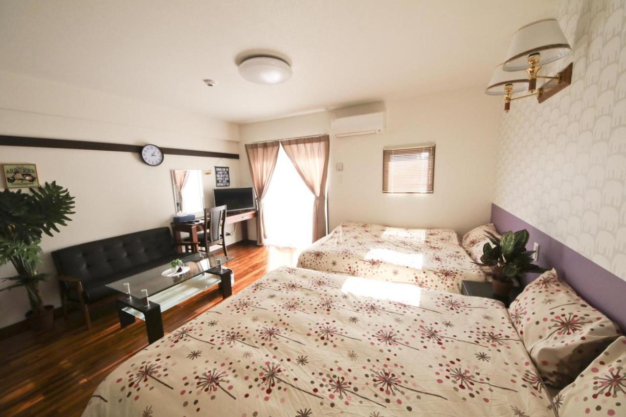 Chura Gahna House Tsubogawa Наха Екстериор снимка